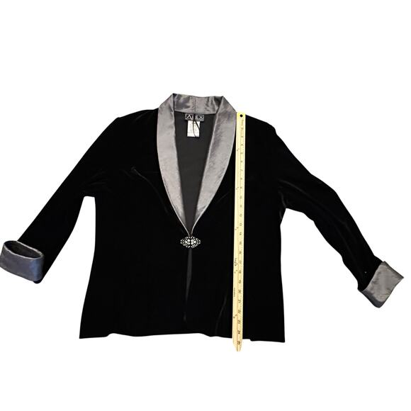 VTG Alex Evenings Black Velvet Blazer w/ Rhinestone Clasp Size XL Holiday - Picture 4 of 7